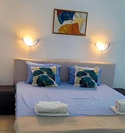 Veronika Hotel 3*